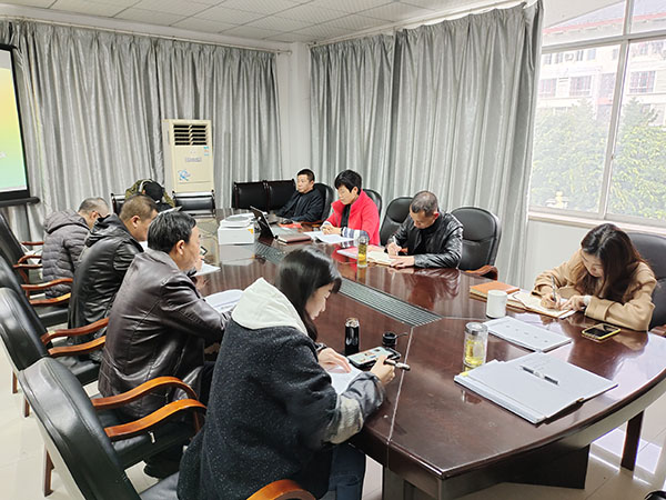 11.20红叶节聚会.jpg